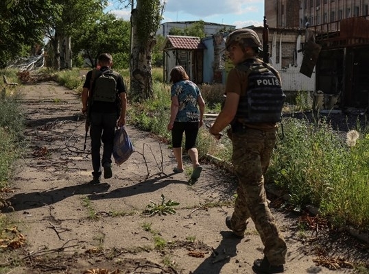 Ожесточените боеве продължават в Източна Украйна Натискът на руските сили