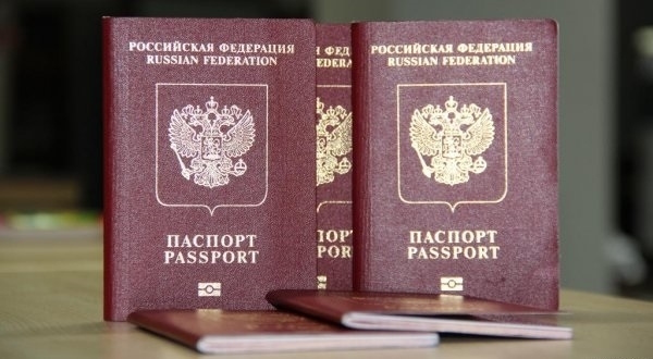 Известният банкер Олег Тинков се отказва от руско гражданство, пише