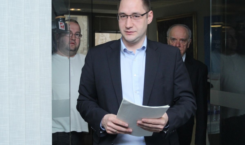 Призовах да не се вдига цента на парното защото това