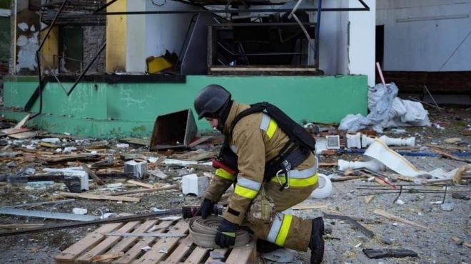 Рано сутринта украинският град Николаев беше атакуван с дрон. Нанесени