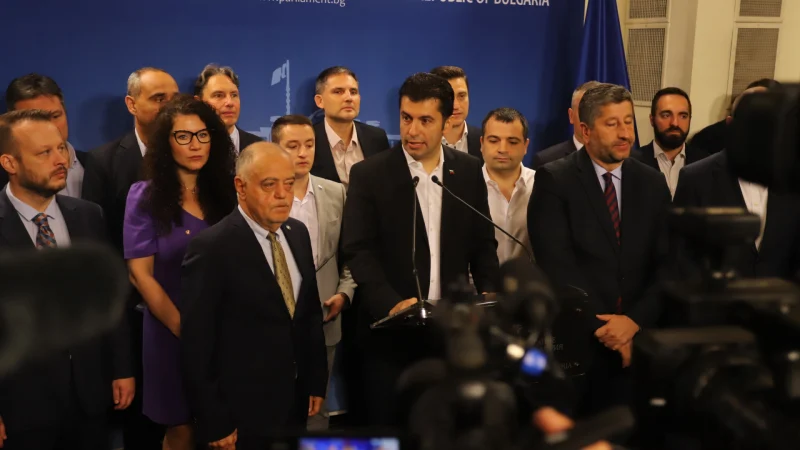 Те искат всичко искат да управляват еднолично Нали никой не