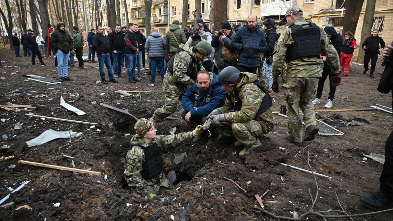 Двама души загинаха а близо 30 са ранени при масирана