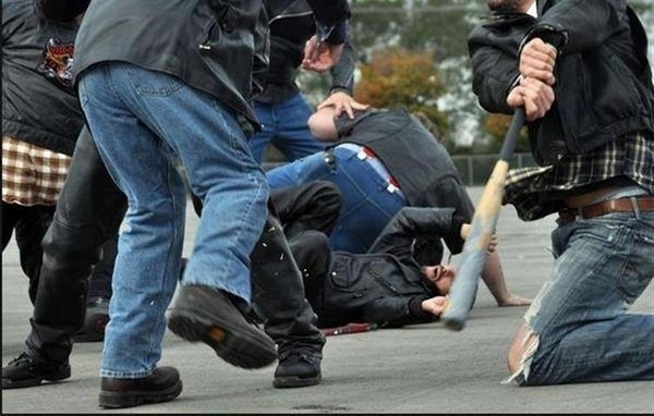 Масово сбиване е възникнало пред дискотека в Кюстендил Сигналът в