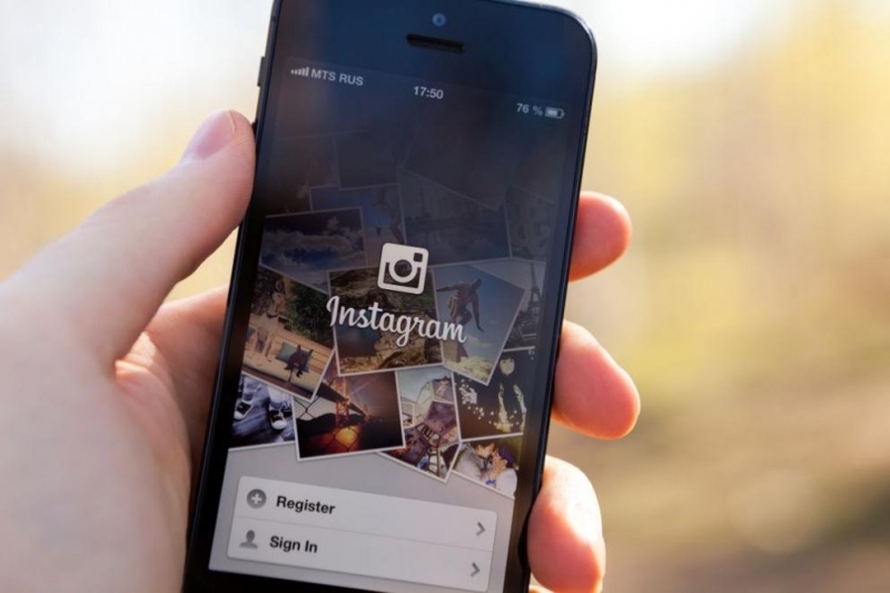 Потребителите на Инстаграм вече ще могат да сигнализират за публикации които според