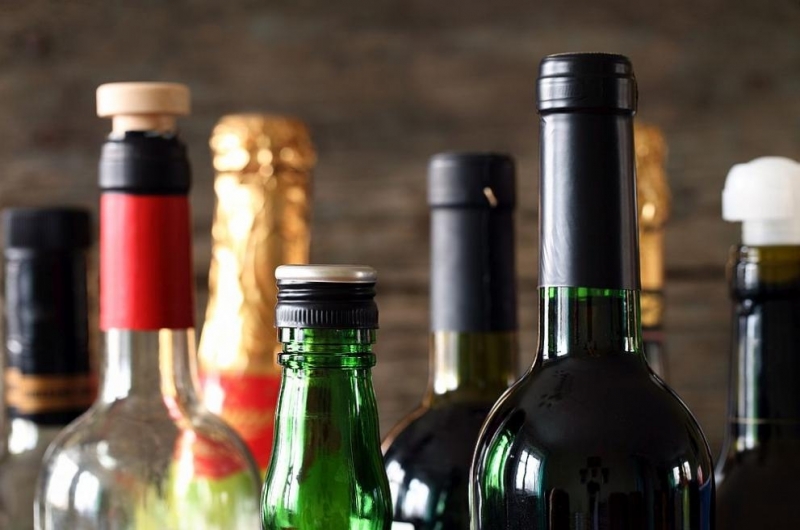 Над 400 литра нелегален алкохол е иззет при акция в Перник съобщиха