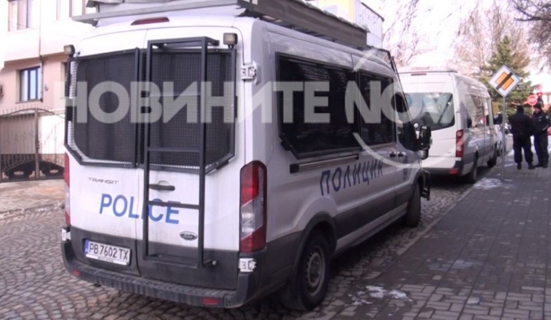 44 бежанци бяха заловени край Карлово Сигналът за тях е