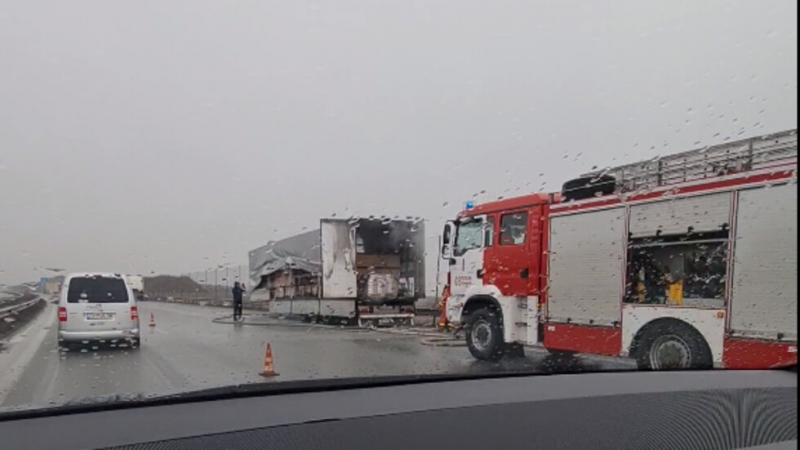 Камион се запали на Околовръстното на София съобщи NOVA Инцидентът