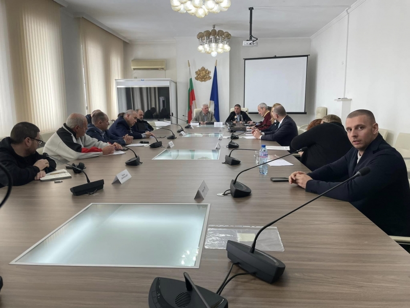 Проведените днес консултации при областния управител за състав на РИК Враца