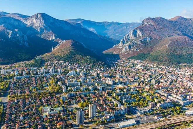 През второто тримесечие на годината данните на териториалното статистическо бюро във