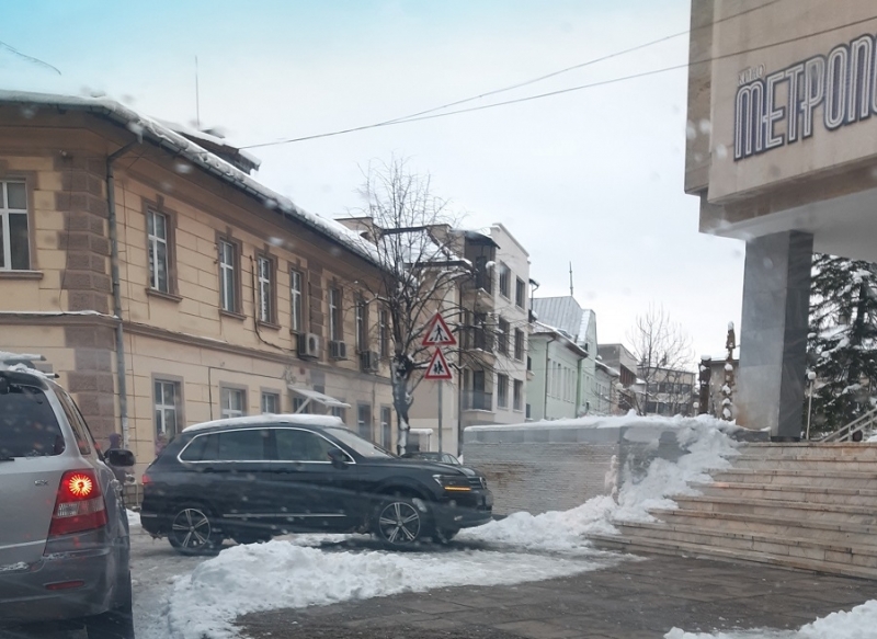 Поредното нагло паркиране в центъра на Враца ядоса жителите на