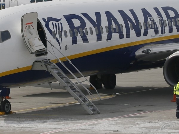 С изненадващо решение нискобюджетната авиокомпания Райънеър обяви решението си да