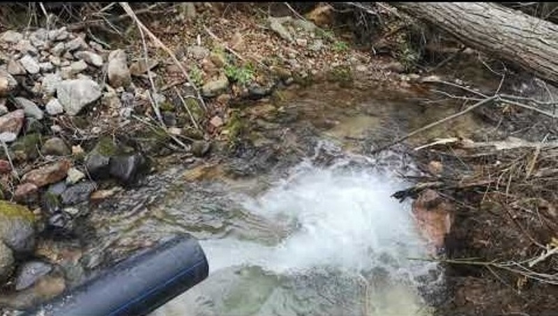 Продължава периодичното контролирано изпускане с по голям дебит на новия водопровод