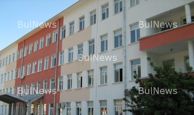 Поголовна сеч! Общината реже главите на болниците във Враца