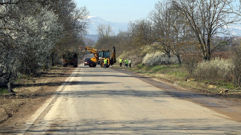 Дни преди края на годината приключи ремонтът на пътя Монтана-Мърчево.