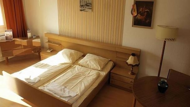 НСИ: 77% спад на приходите от нощувки на чужди граждани в България през юли