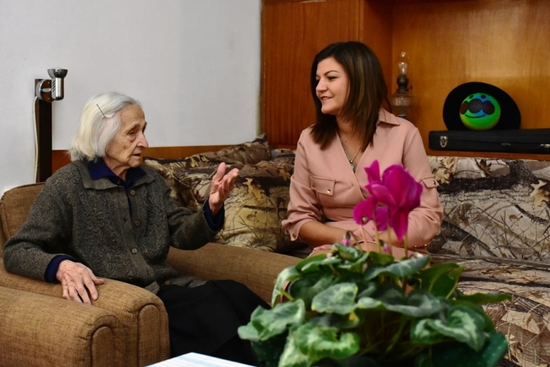 Своя 100 годишен юбилей посреща днес Върба Лазарова от Враца Столетницата