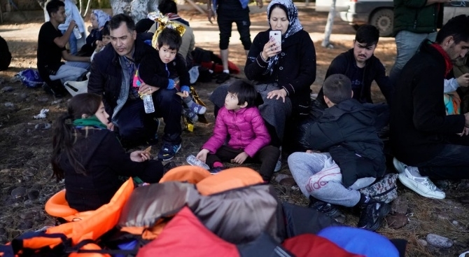 Общо 25 404 мигранти са били върнати в Турция от