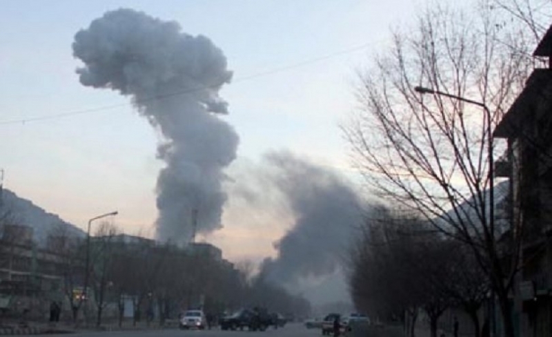 Силна експлозия проехтя в Кабул съобщава АФП По първоначални данни