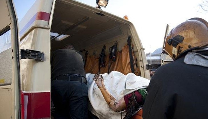 Починала е жената която падна по невнимание в запален от