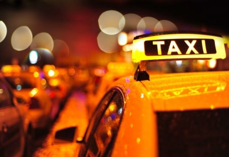 Шофьори искат да се въведат видеорегистратори в такситата и паник