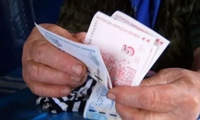 От 1 април преизчисляват автоматично пенсиите
