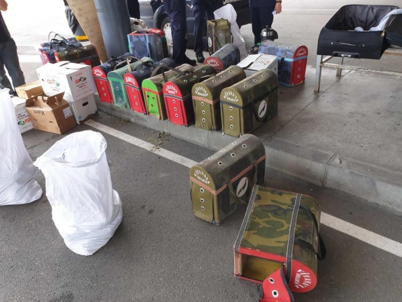 Митническите служители от Териториална дирекция Южна морска задържаха 220 кг тютюн