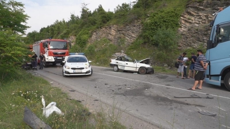 Починало е детето което пострада при жестоката катастрофа край монтанското