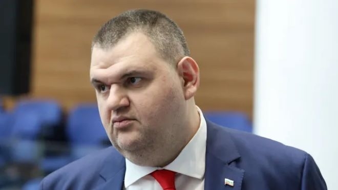 Евгений Дайнов: Походът на Делян Пеевски е с цел да стане премиер