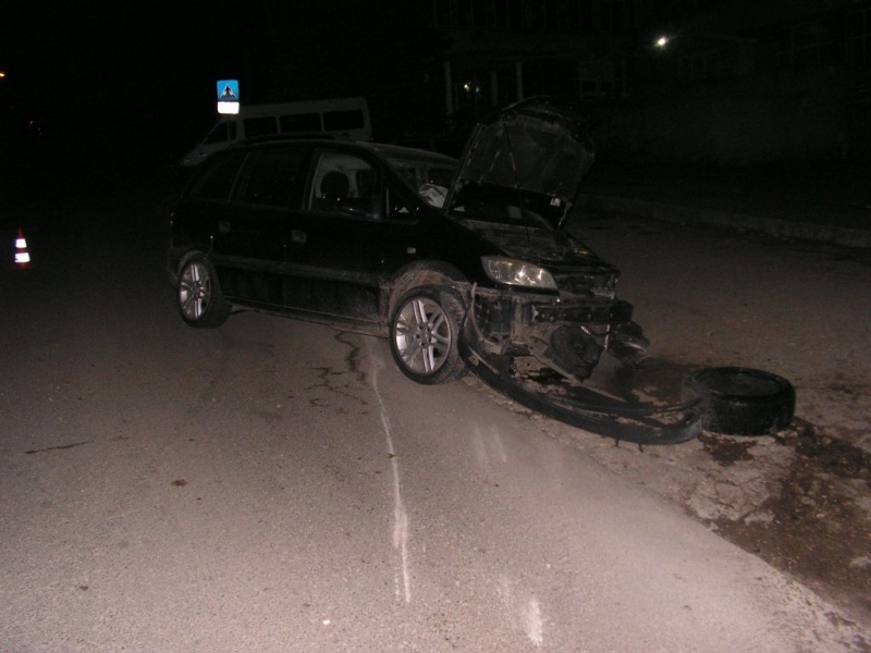 Пиян шофьор е катастрофирал във Врачанско съобщиха от полицията в
