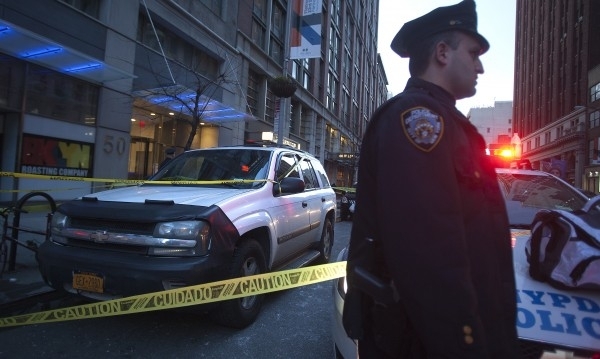 Полицията в Косово съобщи че полицай и банков обирджия са