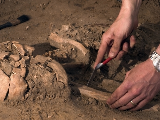 Седем археологически обекта са установени по трасето на бъдещия скоростен път за
