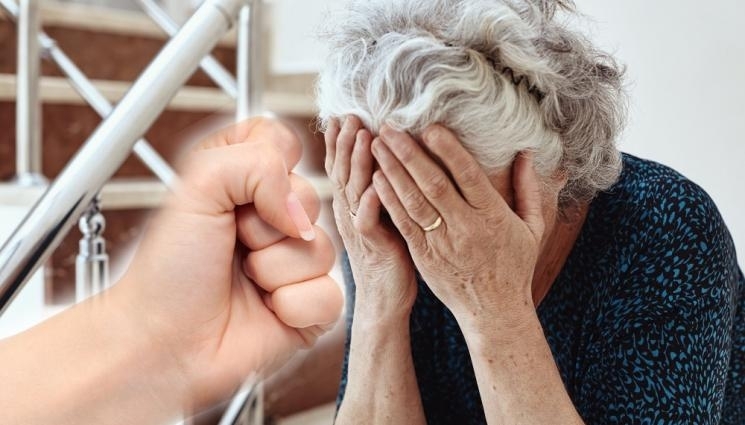 49 годишен мъж преби майка си в село Глогинка община Попово съобщиха от