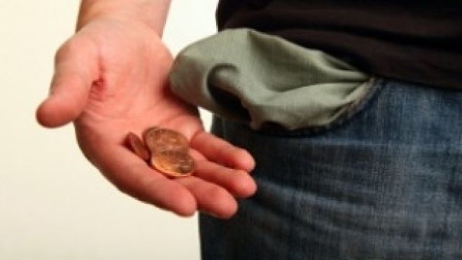 Световната банка качи линията на бедност на 3 долара на ден