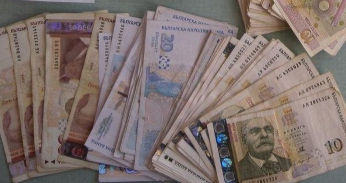 293 фалшиви български банкноти са задържани в Националния център за