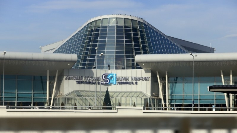 64-годишен мъж от Кипър почина на летище София след като