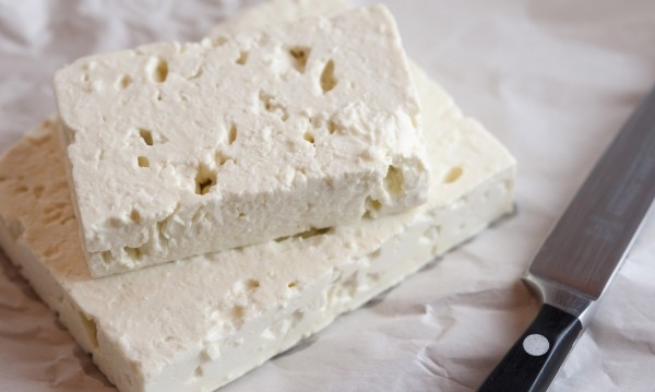 28 от общо 258 млекопреработвателни предприятия в България произвеждат имитиращи