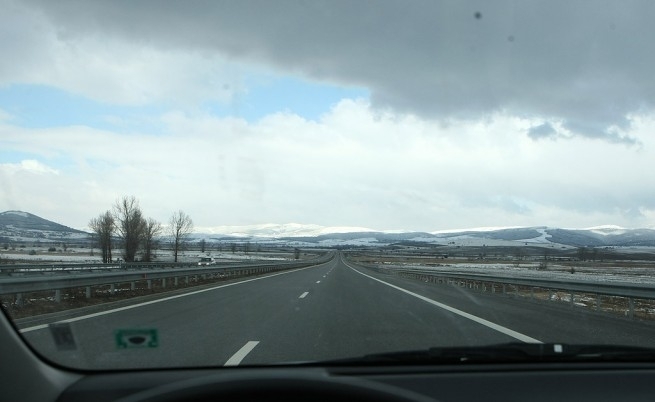 Всички магистрали са обработени със смеси срещу заледяване Проблем има