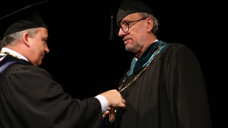 Големият македонски драматург и писател Горан Стефановски е починал в