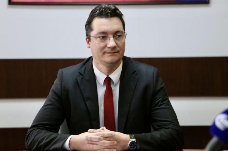 Неприлично и неприятно е случващото се но съвсем не е