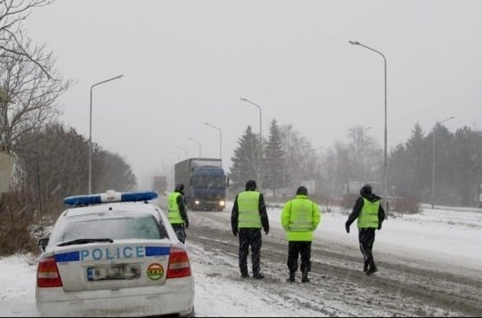 Полицията е заловила неправоспособен шофьор в Козлодуй съобщиха от областната