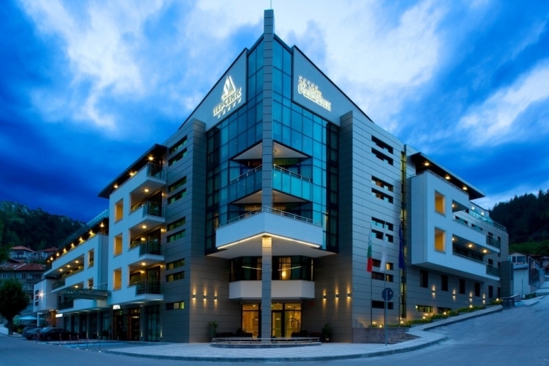 В сърцето на Родопите в очарователния Девин Ви очаква 5