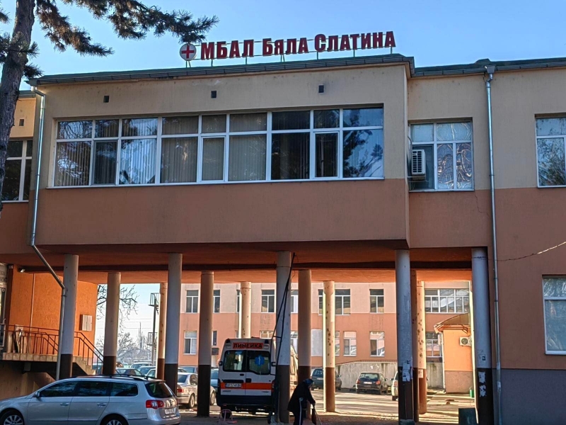 Трагедия с починали родилка и бебе от Луковит разтърси цяла