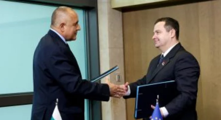 Българското правителство защитава и ще продължи да защитава правата на