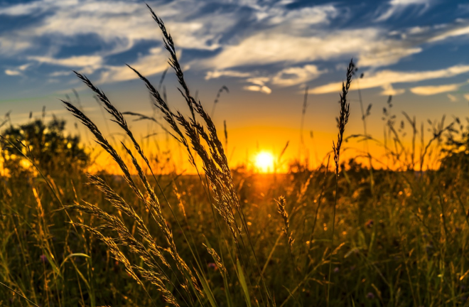 На празничния 6 септември петък  в повечето райони ще бъде предимно