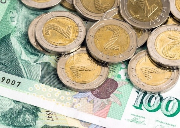 Разходите за болнични само на Националния осигурителен институт който плаща