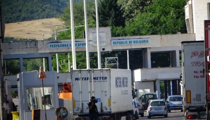 На единствения граничен пункт за туристи за влизане от България