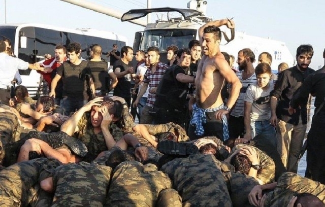 Турското разузнаване МИТ е извело 80 души обвинени в подготовка