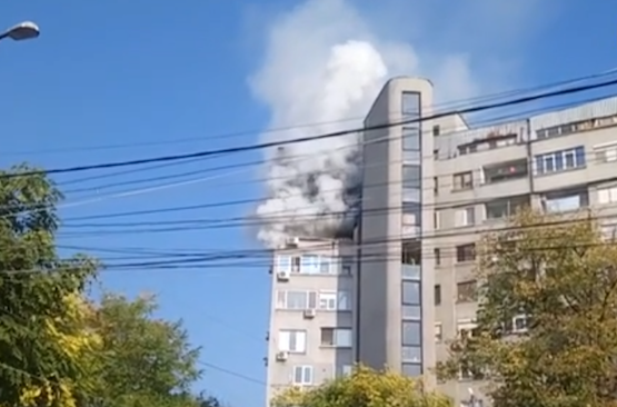 Жена и дете се спасиха по чудо от горящо жилище в Ямбол