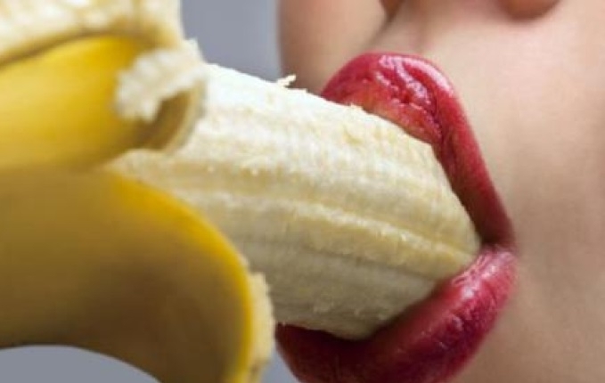 Слава богу отдавна хората не се правят на прекалено целомъдрени