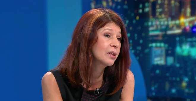 Според журналистът Силвия Великова правителството предложено от ГЕРБ СДС с премиер